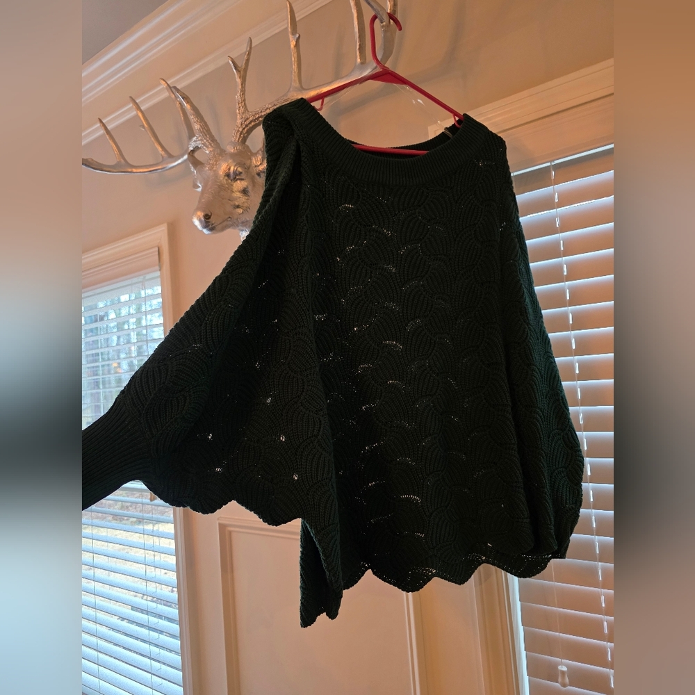 Andree by Unit Dark Green Scallop Pattern Angel Sleeve Cotton Blend Sweater